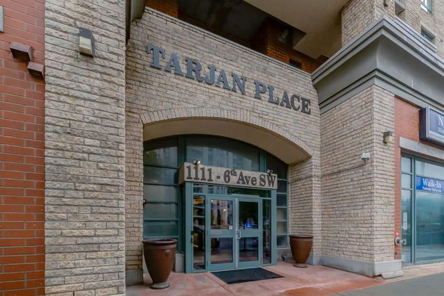 1014 - 1111 6 Avenue SW