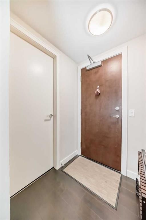 611 - 222 Riverfront Avenue SW