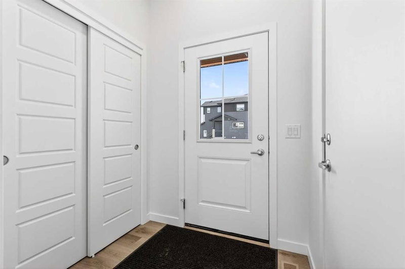 50 Creekside Way SW, Calgary, T2X 6E2 | Image 3