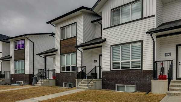 B - 10 Evergreen Way, Red Deer, T4P 3H1 | Image 3