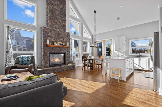 7039 - 35468 Range Road 30