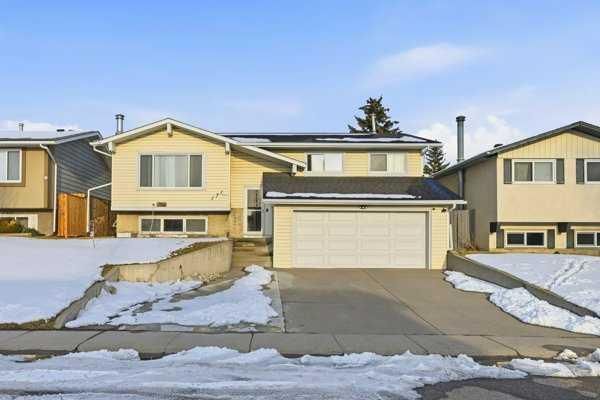 171 Rundlefield Crescent NE