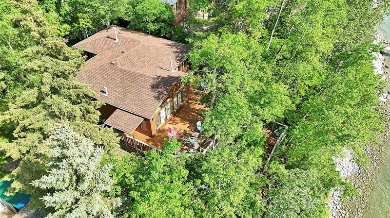 133 Birchcliff Road, Birchcliff, T4S 1R6 | Image 2