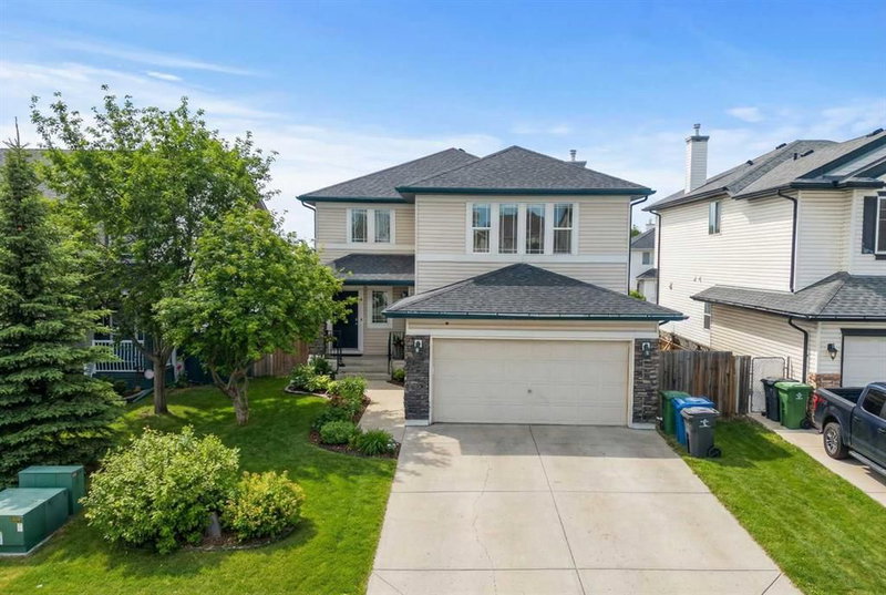 332 Oakmere Way, Chestermere, Alberta