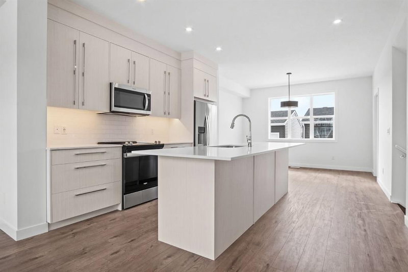 277 Dawson Way, Chestermere, Alberta