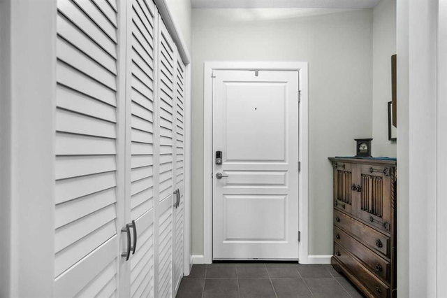 132 - 52 Cranfield Link SE