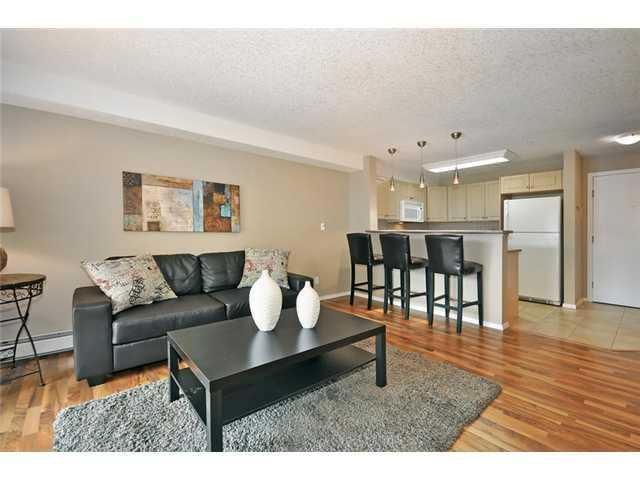 2310 - 10 Prestwick Bay SE