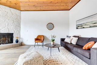 B - 1415 44 Street SE