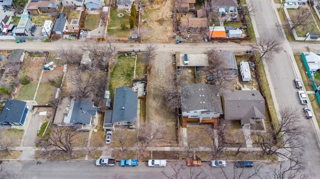 809 12 B Street North