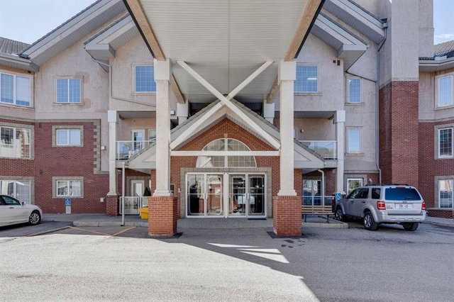 221 - 223 Tuscany Springs Boulevard NW