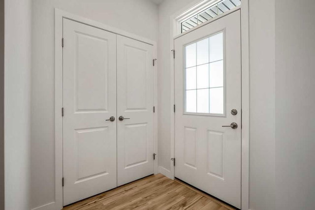 639 Kingsmere Way SE