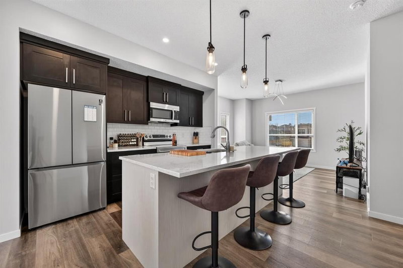 220 HARVEST GROVE Walk NE, Calgary, T3K 2M1 | Image 2