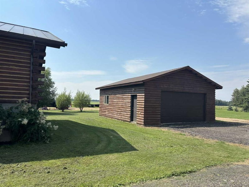 224011 680 Rural Athabasca County