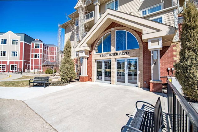 332 - 6 Michener Boulevard