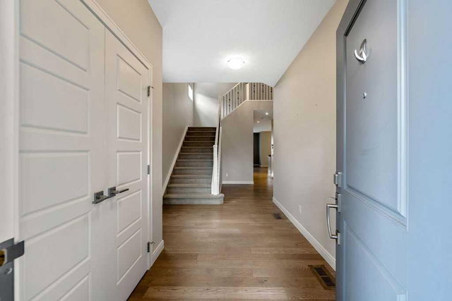 16 Drake Landing Street