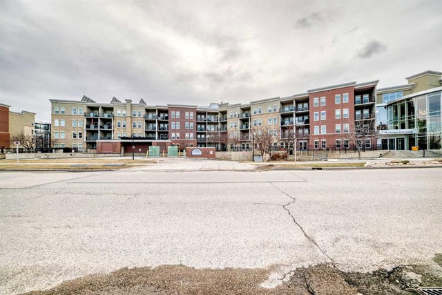 3008 - 11811 Lake Fraser Drive SE