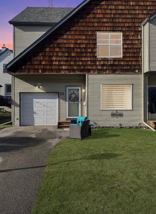 131 Bridlewood View SW