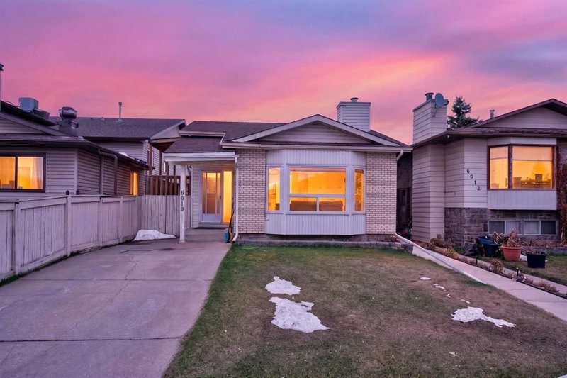 6910 26 Avenue NE, Calgary, T1Y 6L6 | Image 2