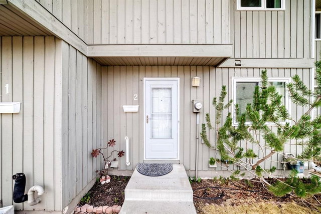 2 - 6503 Ranchview Drive NW