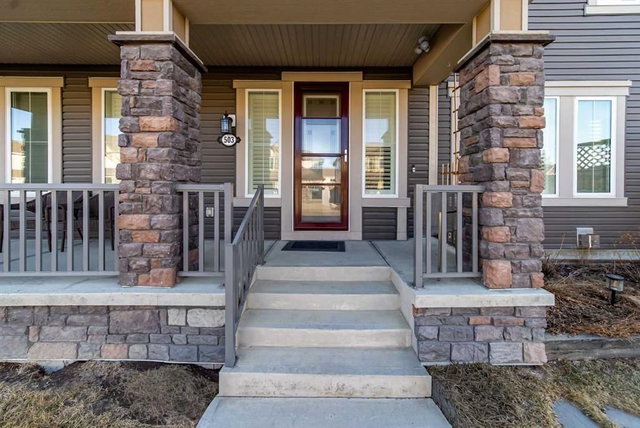 503 Windbrook Heights SW