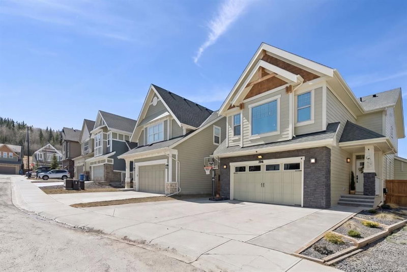 206 Riviera View, Cochrane, T4C 0Z1 | Image 2