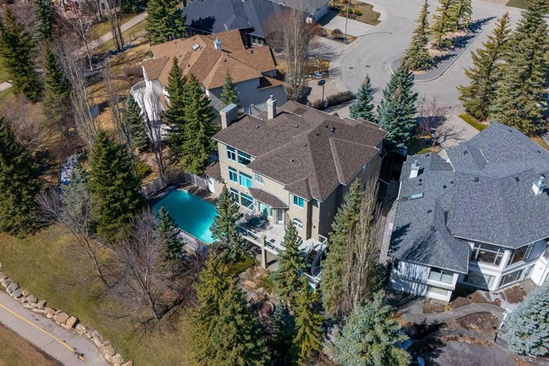 216 Evergreen Heath SW, Calgary, T2Y 3B6 | Image 2