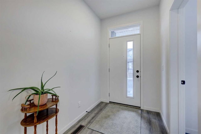 314 Midgrove Link SW