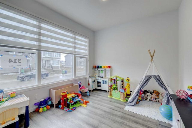 314 Midgrove Link SW