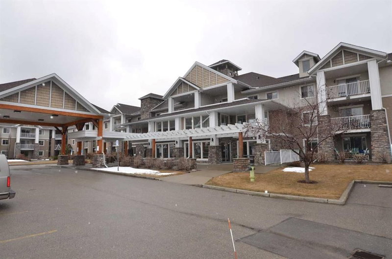 120 - 428 Chaparral Ravine View SE, Calgary, T2X 0N2 | Image 2