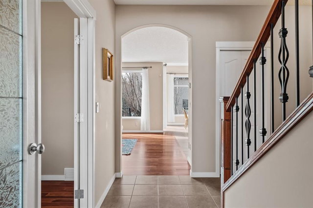 430 Discovery Ridge Boulevard SW