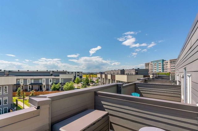 312 - 19500 37 Street SE