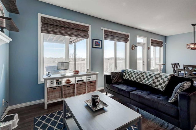 311 Monterey Place SE