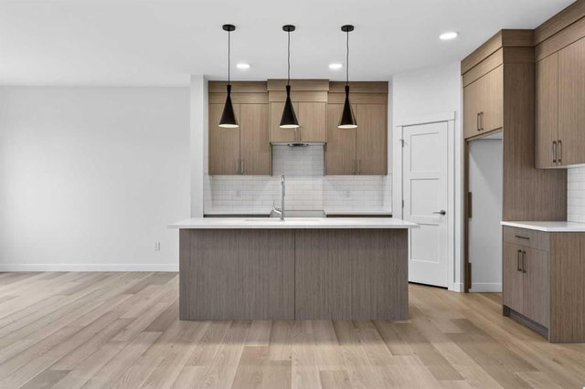 1149 Iron Ridge Avenue