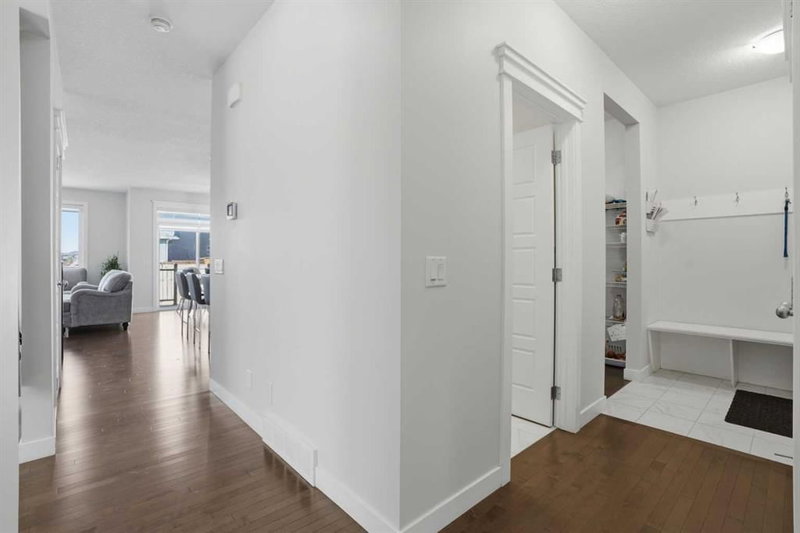 338 Red Sky Terrace NE, Calgary, T3N 1N1 | Image 3