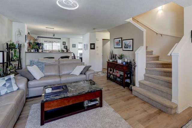 319 Toscana Gardens NW