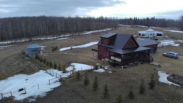 425021 Range Road 10