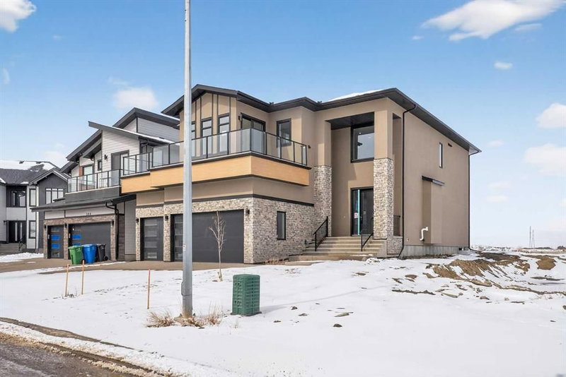 380 Watercrest Place, Chestermere, T1X 2Y7 | Image 2