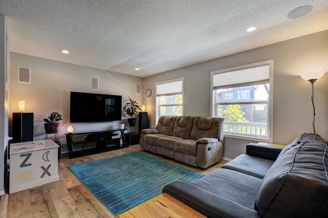 55 Legacy Crescent SE