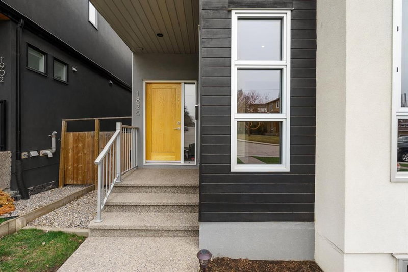 1826 37 Avenue SW, Calgary, T3E 3A3 | Image 2
