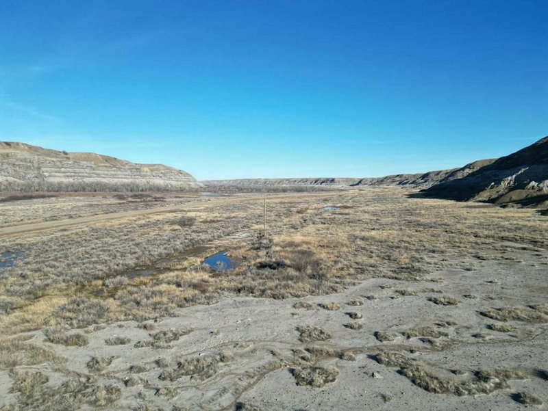 SE 6 28 18 W4 Highway 10