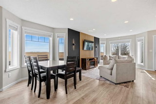 1101 - 2400 Ravenswood View SE