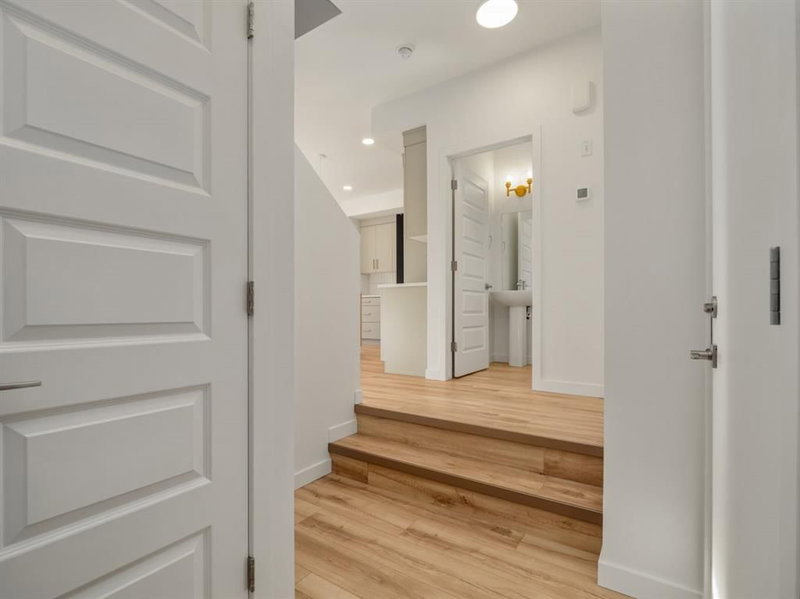 4328 25 Avenue S, Lethbridge, T1K8K2 | Image 2