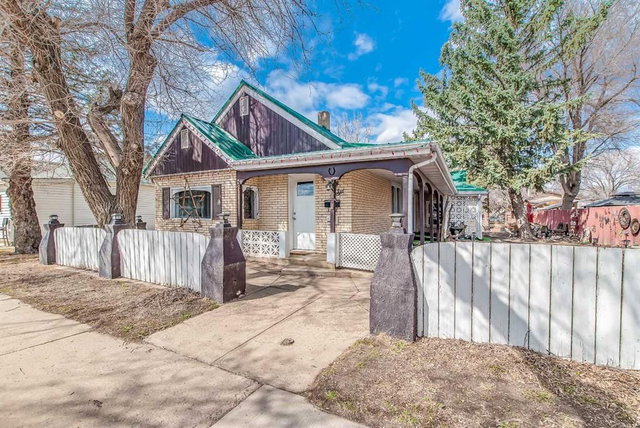 946 Bridge Street SE