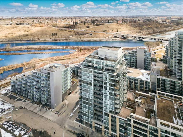 1102 - 128 2 Street SW