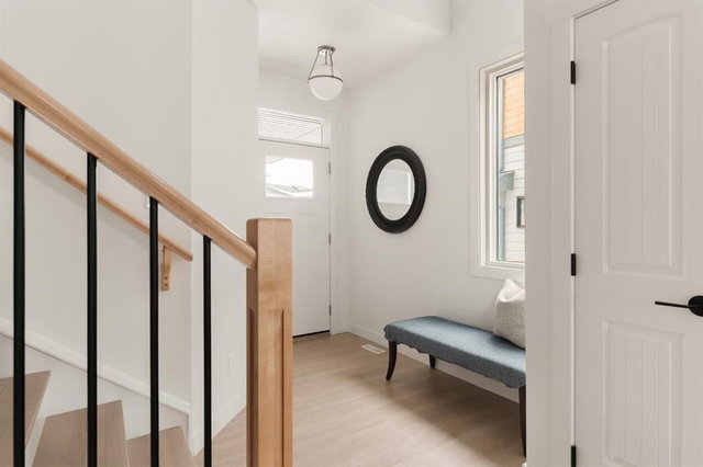 29 Cranbrook Park SE