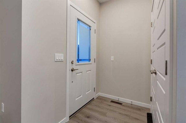 123 DRAKE LANDING Loop