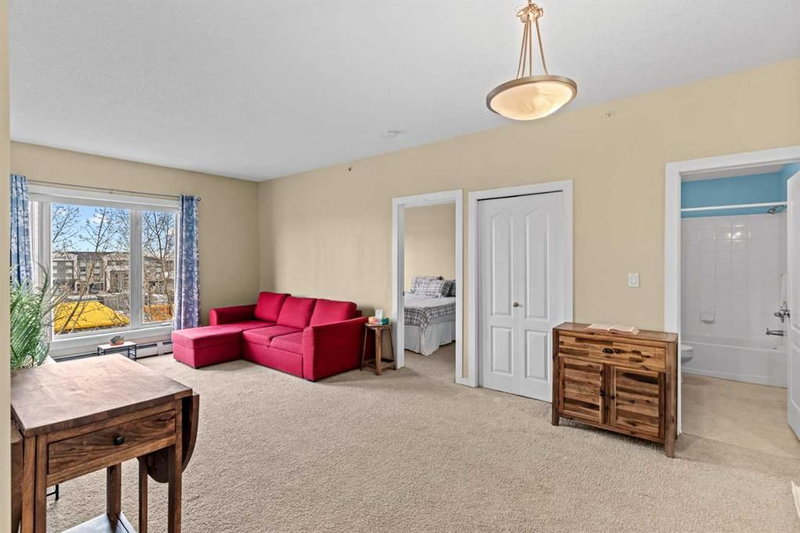 1404 - 604 East Lake Boulevard NE, Airdrie, T4A 0G6 | Image 2