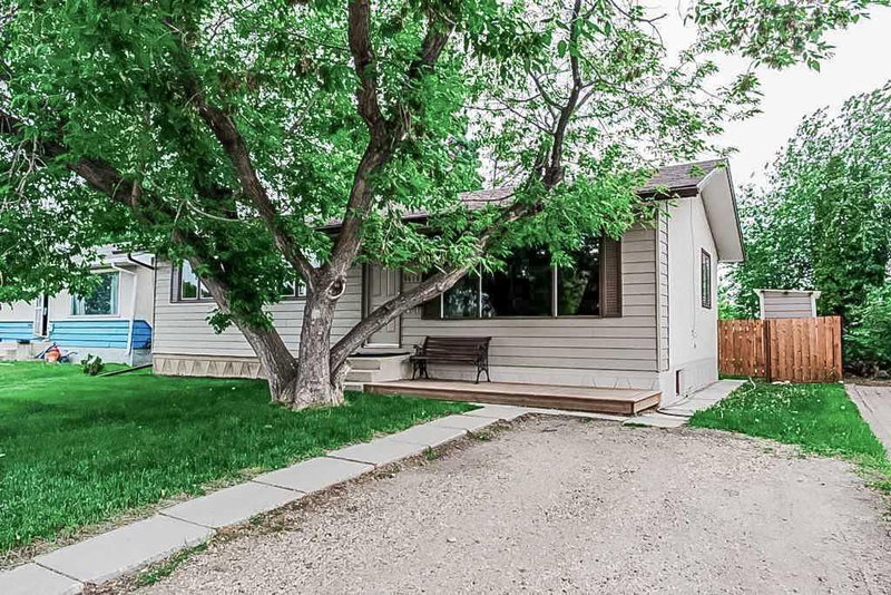 9616 91B Avenue, Grande Prairie, T8V 0H2 | Image 2