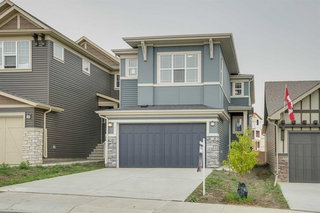 77 Calhoun Crescent NE