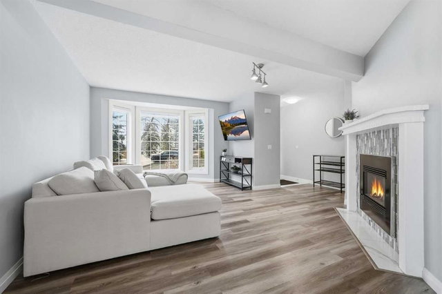 72 Abberfield Court NE